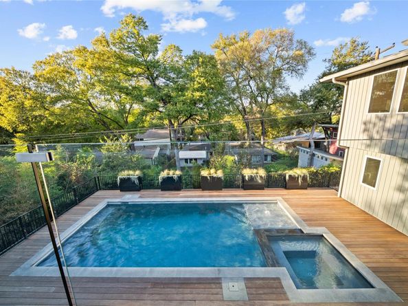 2904 Westhill DR, Austin TX 78704