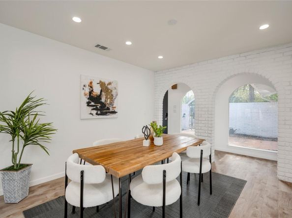 4202 N Hills DR, Austin TX 78731