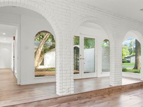 4202 N Hills DR, Austin TX 78731