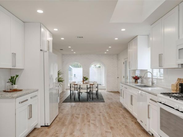 4202 N Hills DR, Austin TX 78731