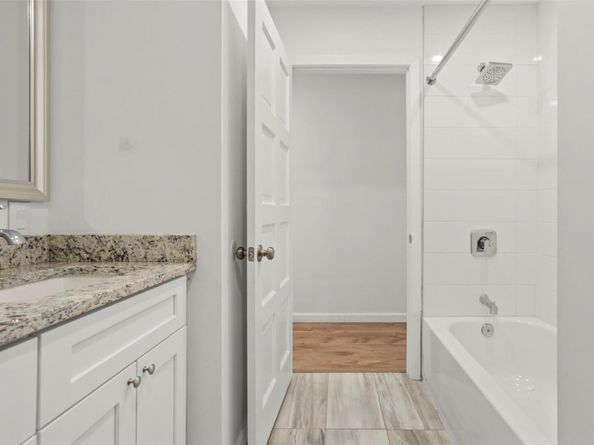 4202 N Hills DR, Austin TX 78731