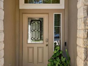907 Flanagan DR, Leander TX 78641