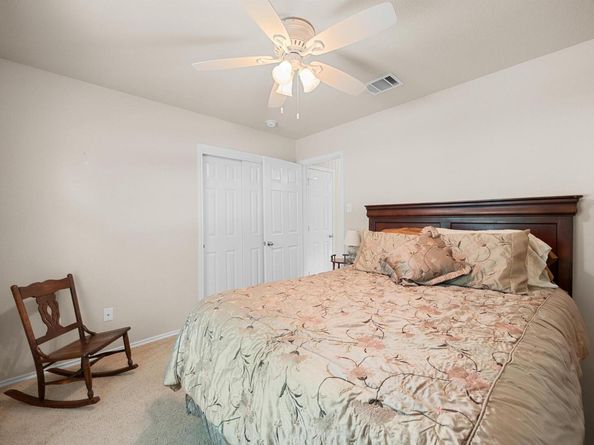 907 Flanagan DR, Leander TX 78641