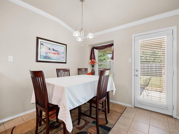 907 Flanagan DR, Leander TX 78641
