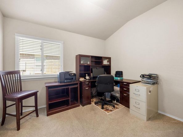 907 Flanagan DR, Leander TX 78641