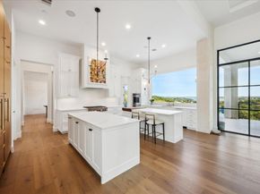 9416 Ranchland Hills BLVD, Jonestown TX 78645