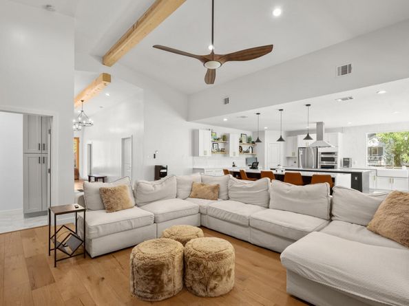 1315 W New Hope DR, Cedar Park TX 78613