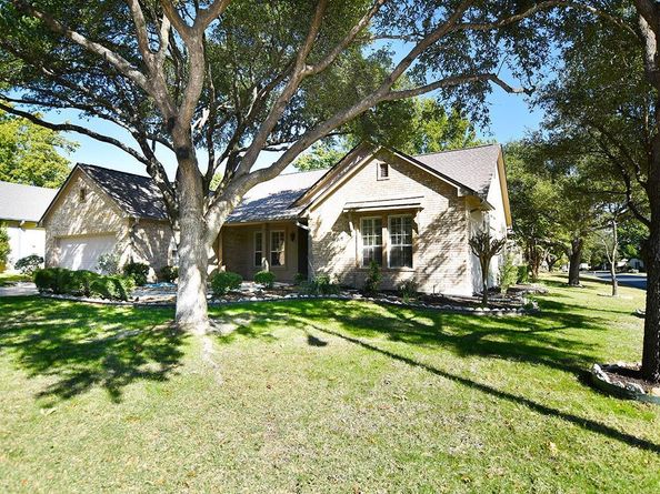 108 High Trail DR, Georgetown TX 78633