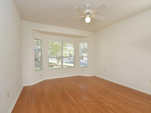 108 High Trail DR, Georgetown TX 78633