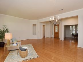 108 High Trail DR, Georgetown TX 78633