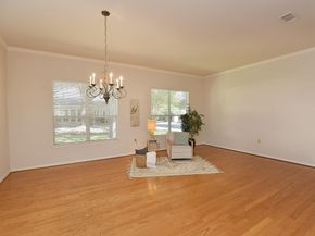 108 High Trail DR, Georgetown TX 78633