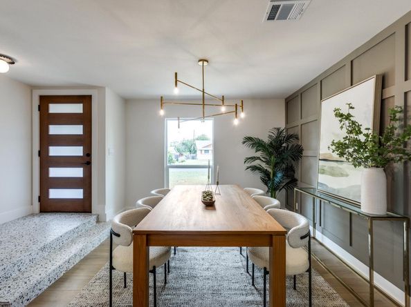 5711 Wellington DR, Austin TX 78723