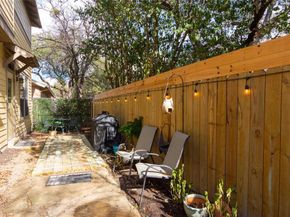 13604 Caldwell DR 57, Austin TX 78750