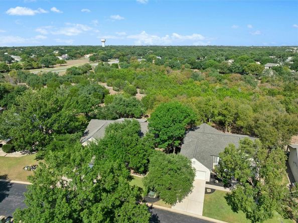 111 Yaupon LN, Georgetown TX 78633