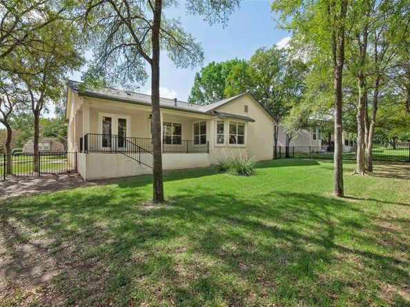 111 Yaupon LN, Georgetown TX 78633
