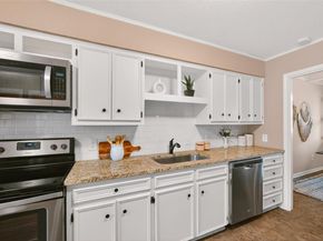 11121 Pinehurst DR D, Austin TX 78747