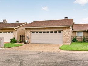 11121 Pinehurst DR D, Austin TX 78747