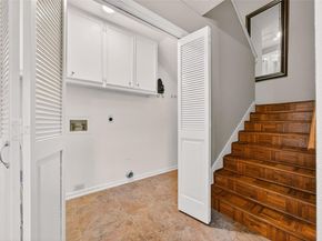 11121 Pinehurst DR D, Austin TX 78747