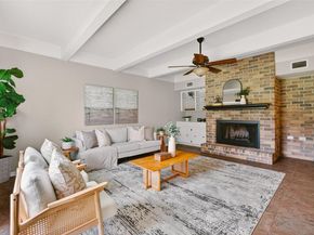 11121 Pinehurst DR D, Austin TX 78747