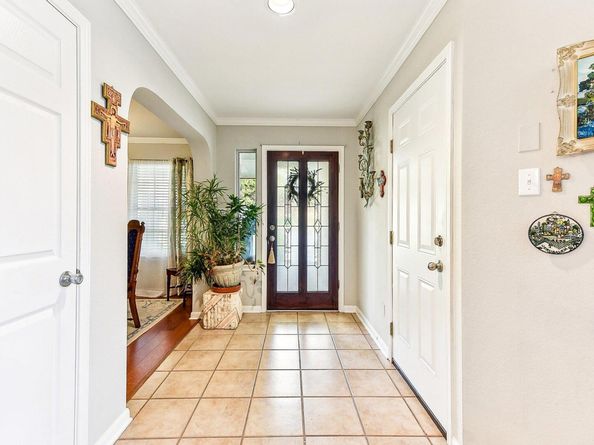 8909 Lomita Verde CT, Austin TX 78749