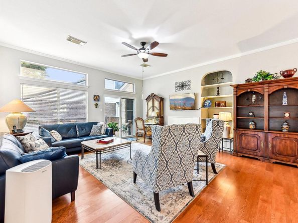8909 Lomita Verde CT, Austin TX 78749