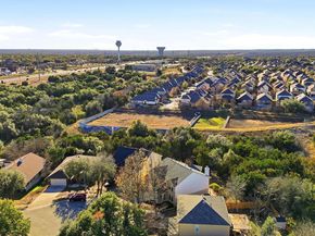 3744 Top Rock LN, Round Rock TX 78681