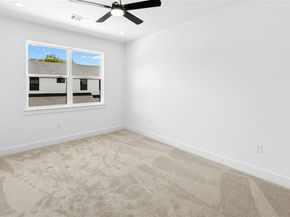 1500 Sylvan Glade RD 1B, Austin TX 78745