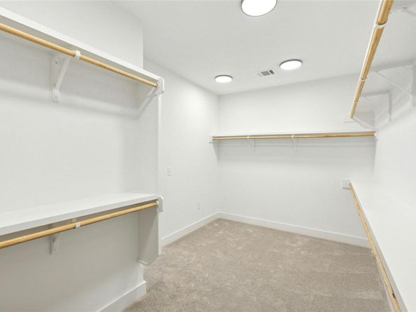 1500 Sylvan Glade RD 1B, Austin TX 78745