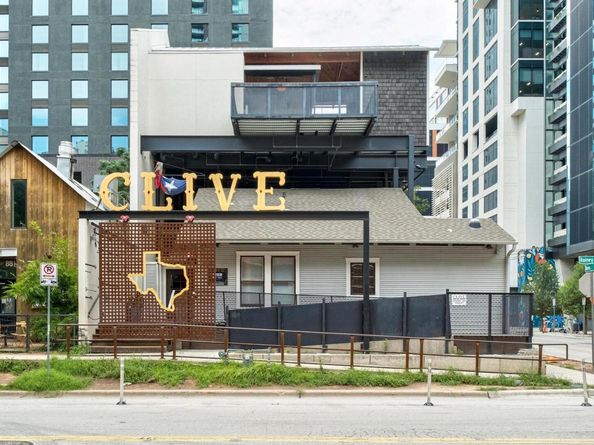 54 Rainey ST 1018, Austin TX 78701