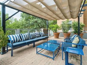 54 Rainey ST 1018, Austin TX 78701