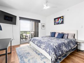 54 Rainey ST 1018, Austin TX 78701