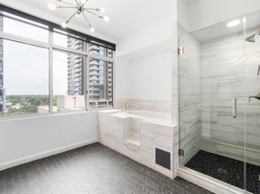 54 Rainey ST 1018, Austin TX 78701