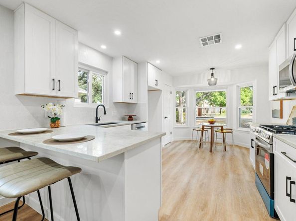 3507 Lovage DR, Austin TX 78727