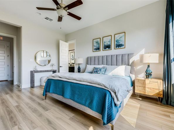 6801 Liberty Grotto CT, Jonestown TX 78645