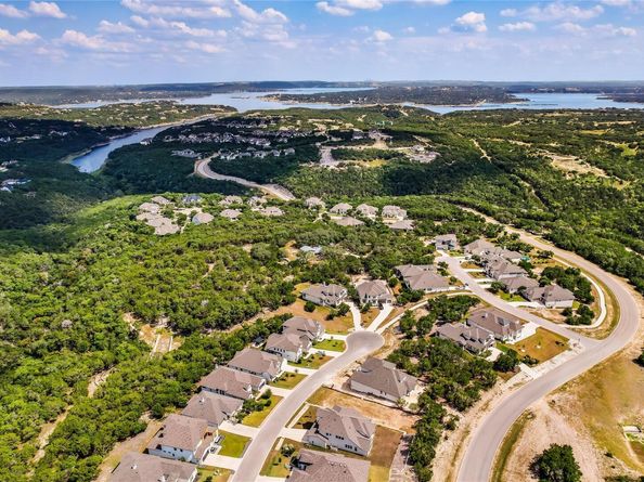 6801 Liberty Grotto CT, Jonestown TX 78645