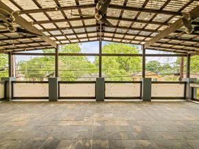 2202 Garden ST B, Austin TX 78702