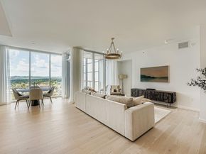 313 W 17th ST 1404, Austin TX 78701