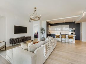 313 W 17th ST 1404, Austin TX 78701