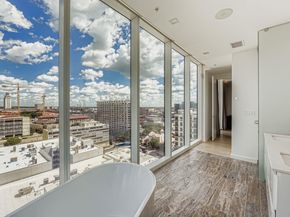 313 W 17th ST 1404, Austin TX 78701