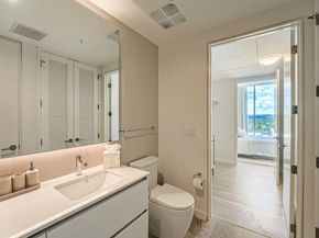 313 W 17th ST 1404, Austin TX 78701