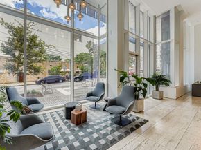 313 W 17th ST 1404, Austin TX 78701