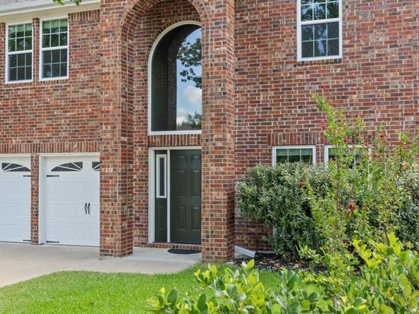 1928 Barnett DR, Cedar Park TX 78613