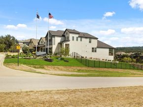 8112 Turning Leaf CIR, Lago Vista TX 78645