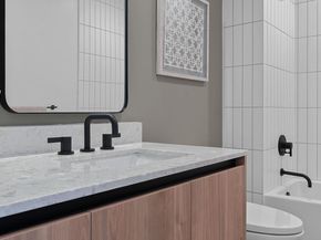 84 E East Ave 2010, Austin TX 78701
