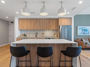 84 E East Ave 2010, Austin TX 78701