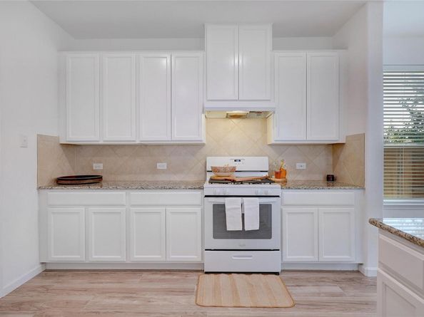 468 Sheepshank DR, Georgetown TX 78633