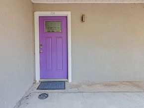 935 La Posada DR 156, Austin TX 78752
