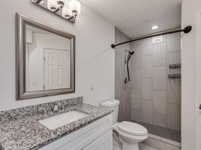 935 La Posada DR 156, Austin TX 78752