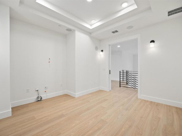 10105 Cressida Bend, Austin TX 78730
