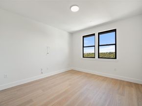 10105 Cressida Bend, Austin TX 78730